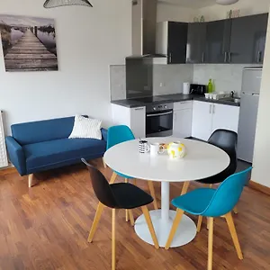 Appartement Grand Avec Parking à 10 Minutes Des Plages, Lorient
